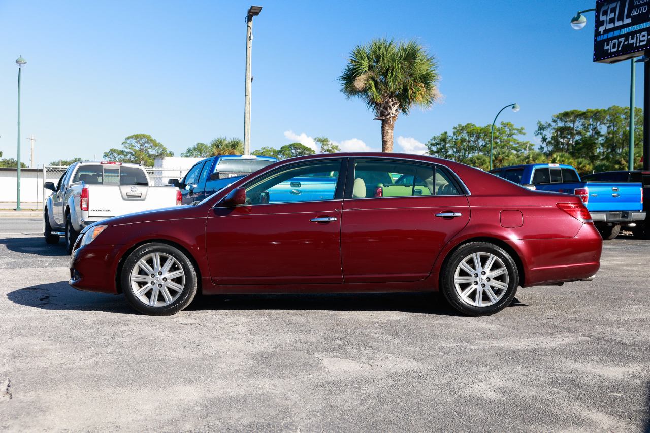 2008 Toyota Avalon XL Limited photo 3