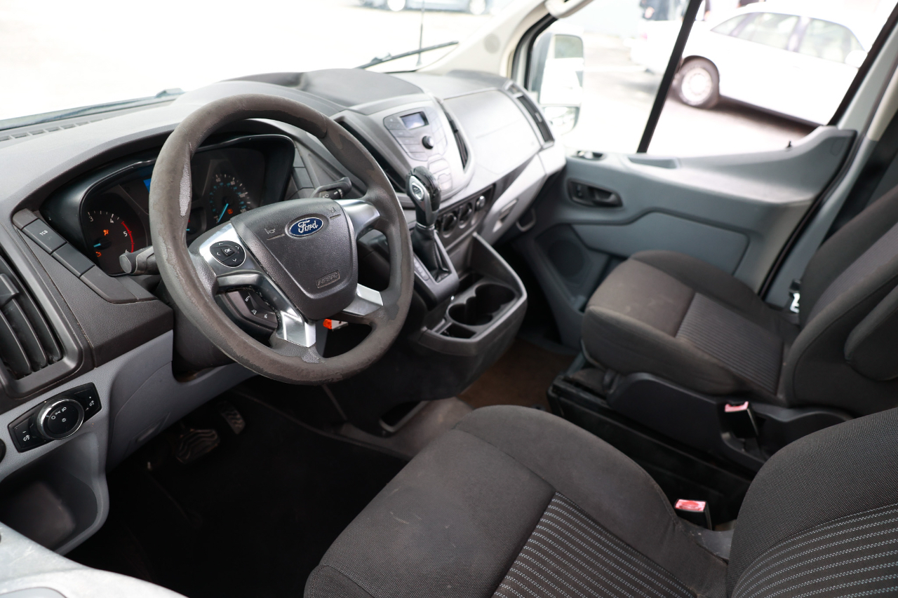 2015 Ford Transit Cargo Van photo 4
