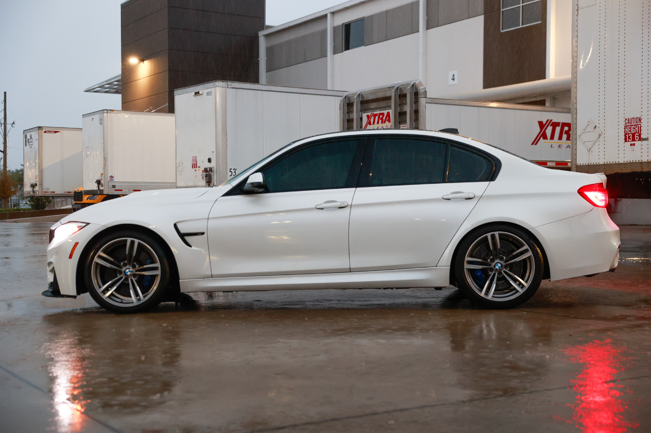 BMW M3  2016 BMW M3  2016