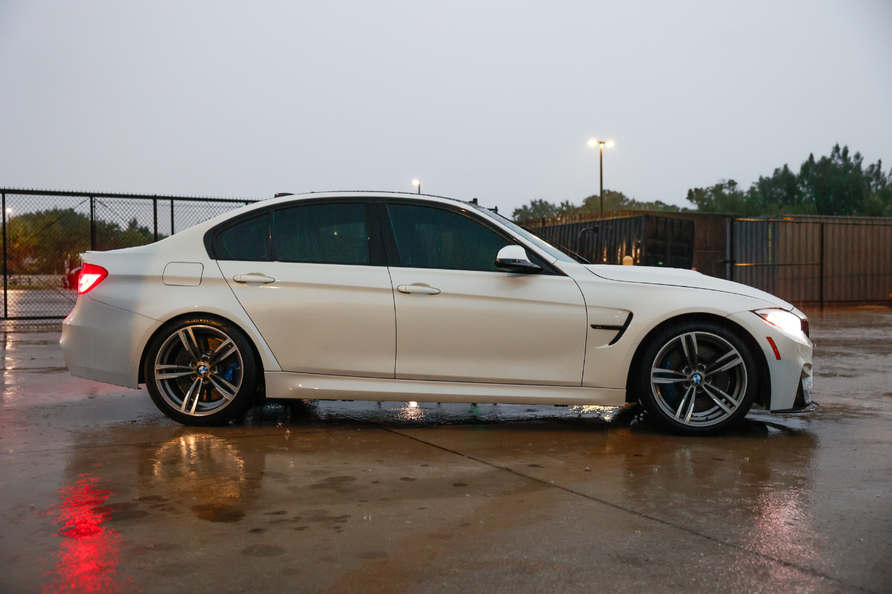 BMW M3  2016 BMW M3  2016