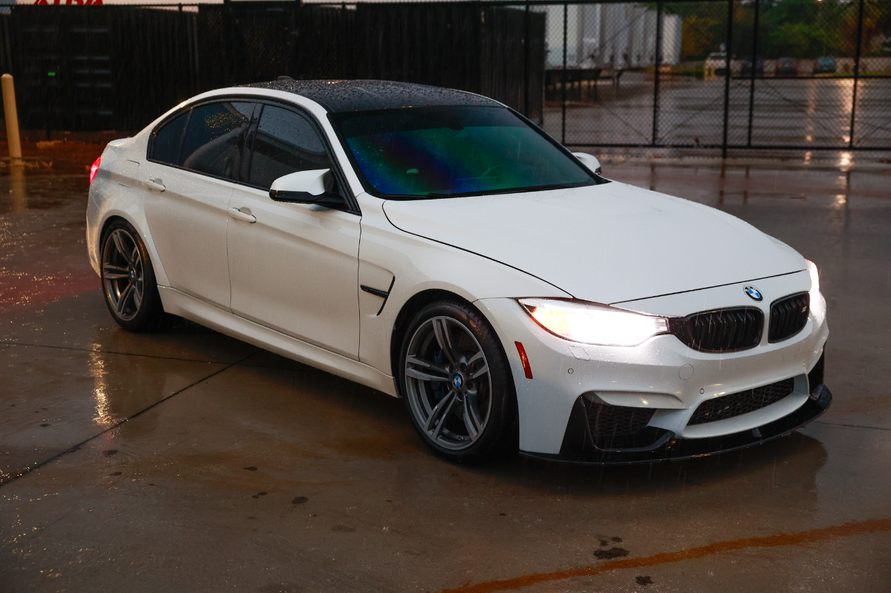 BMW M3  2016 BMW M3  2016