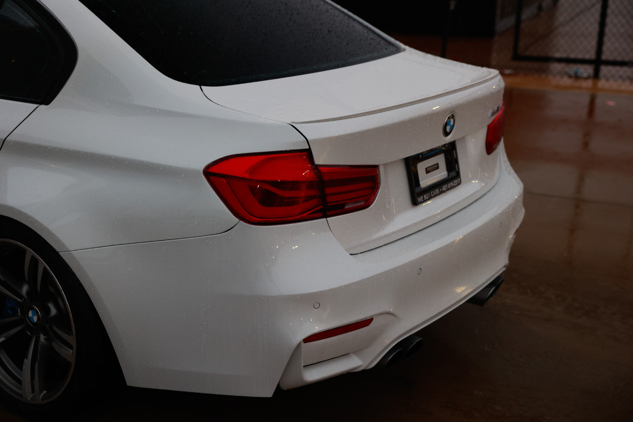 BMW M3  2016 BMW M3  2016
