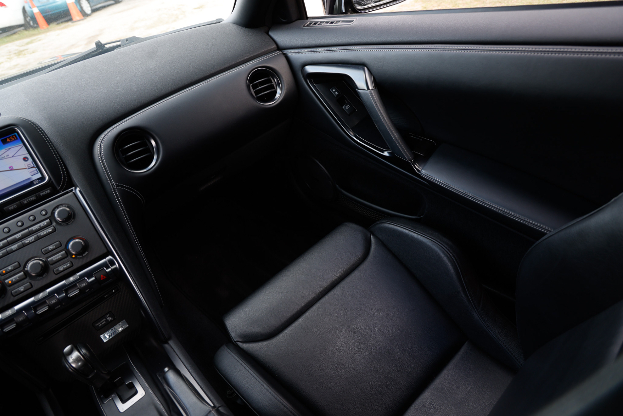 Nissan GT-R Premium 2016 Nissan GT-R Premium 2016