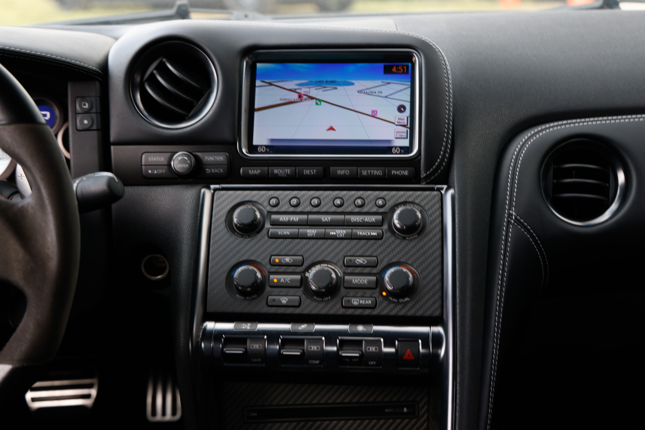 Nissan GT-R Premium 2016 Nissan GT-R Premium 2016