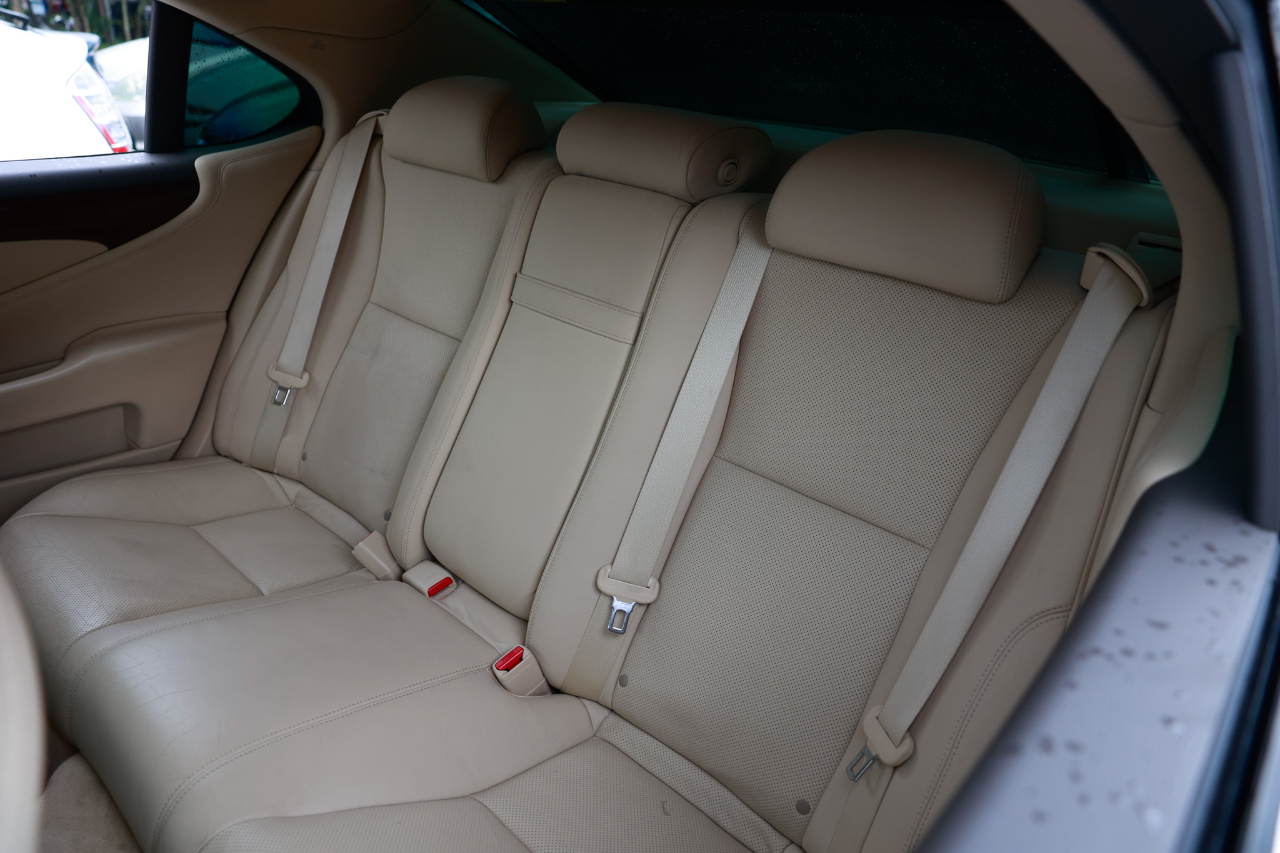 Lexus LS 460  2010 Lexus LS 460  2010