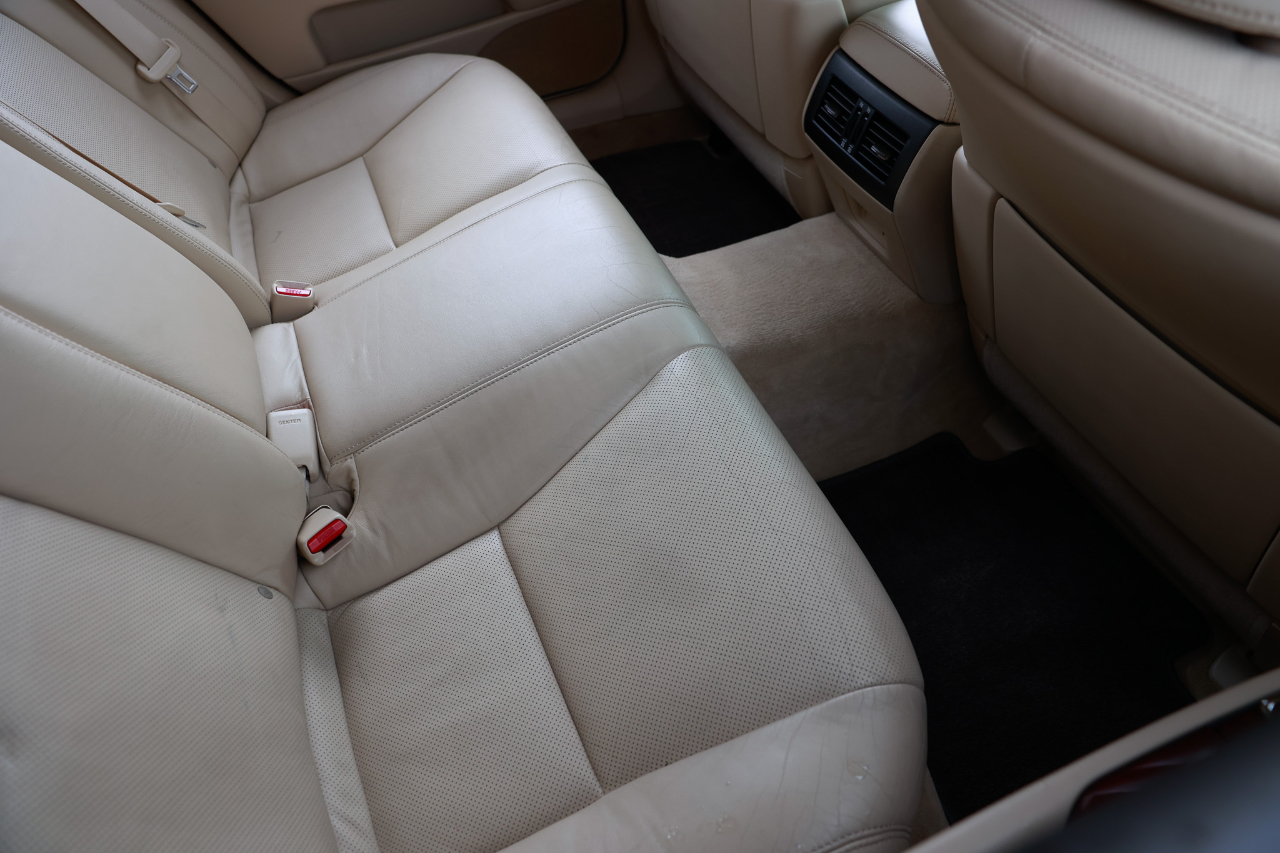 Lexus LS 460  2010 Lexus LS 460  2010