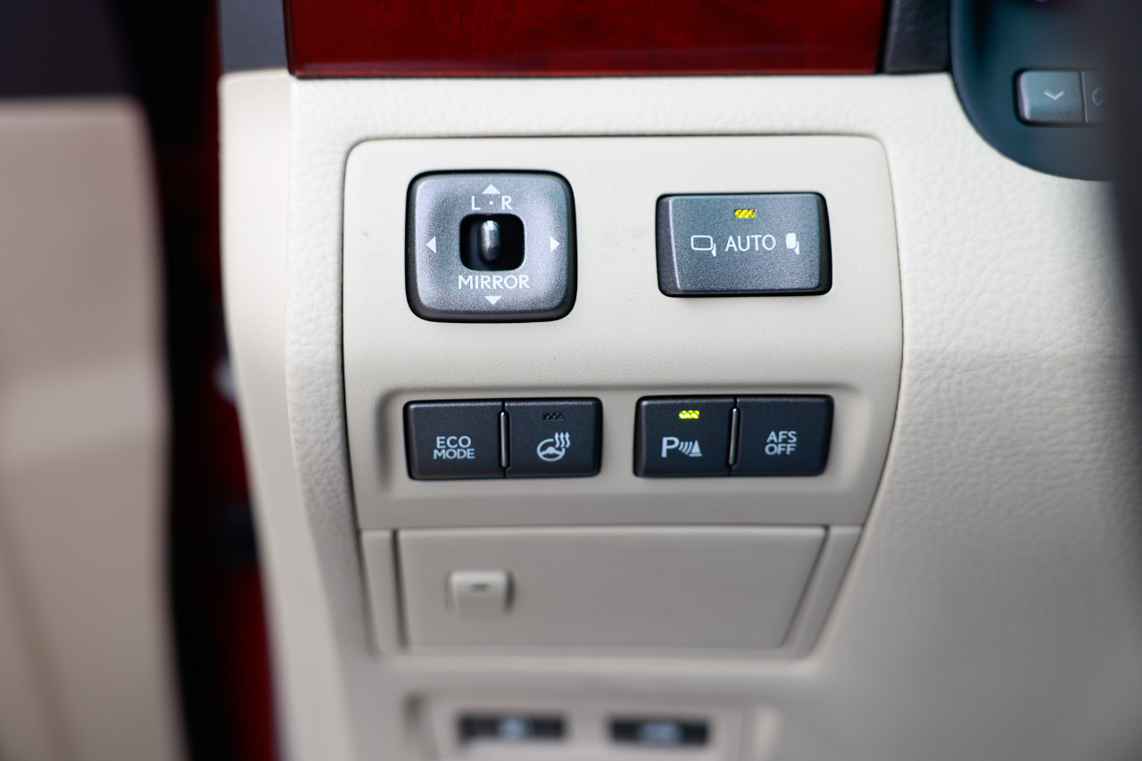 Lexus LS 460  2010 Lexus LS 460  2010