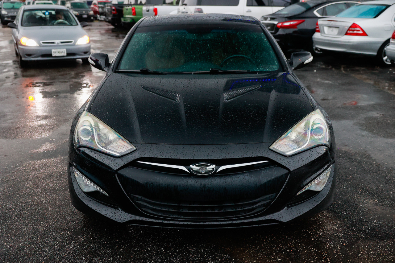 Hyundai Genesis Coupe  2013 Hyundai Genesis Coupe  2013