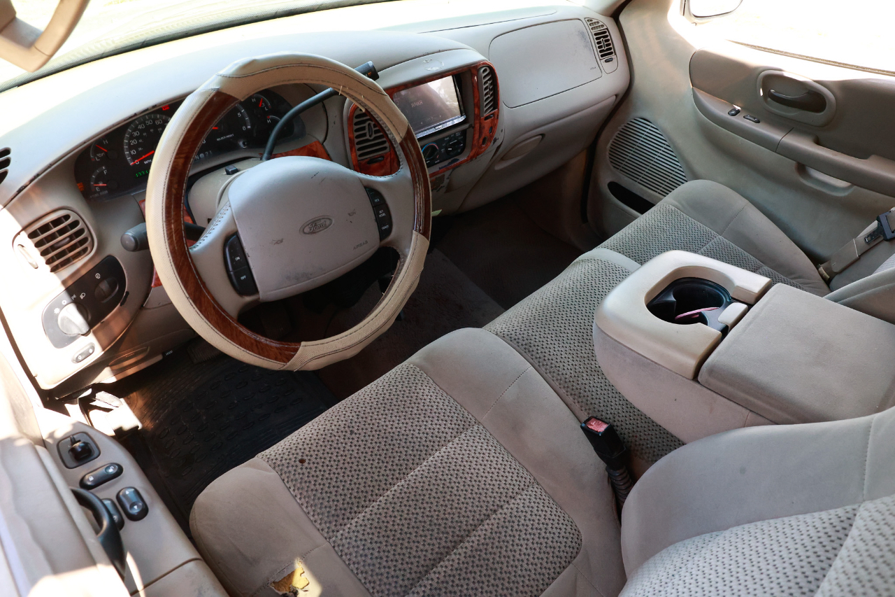 Ford F-150  2002 Ford F-150  2002