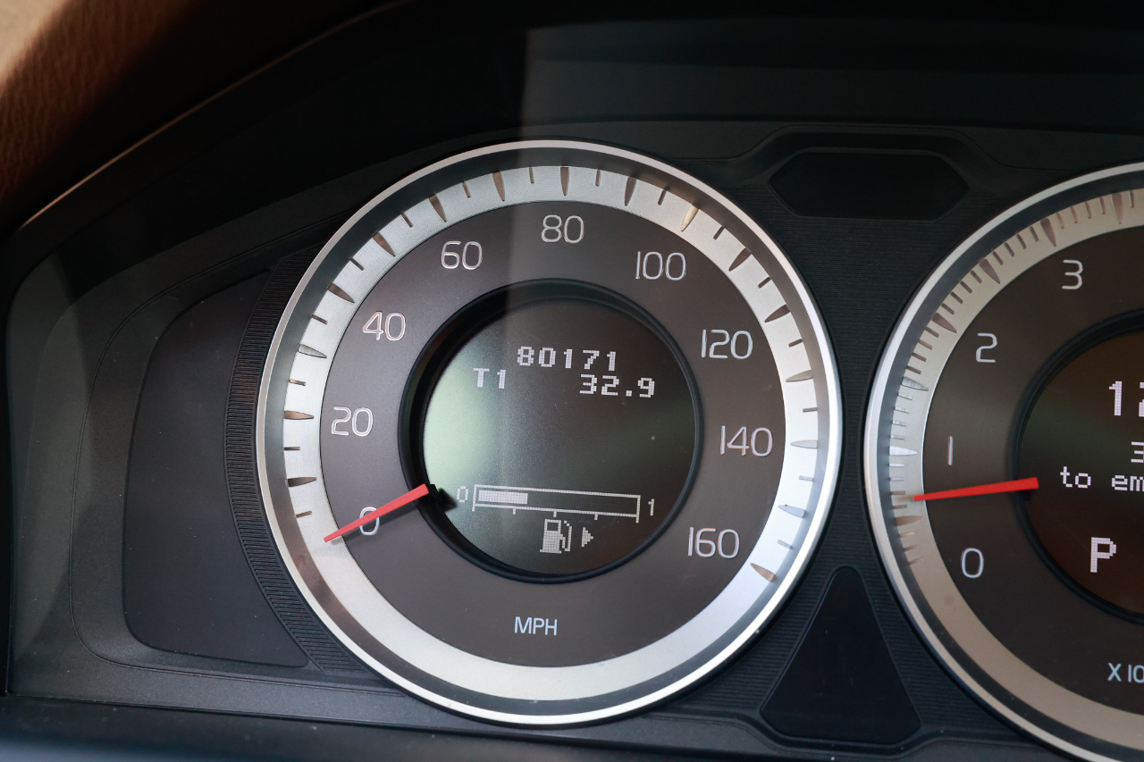 Volvo XC70  2013 Volvo XC70  2013