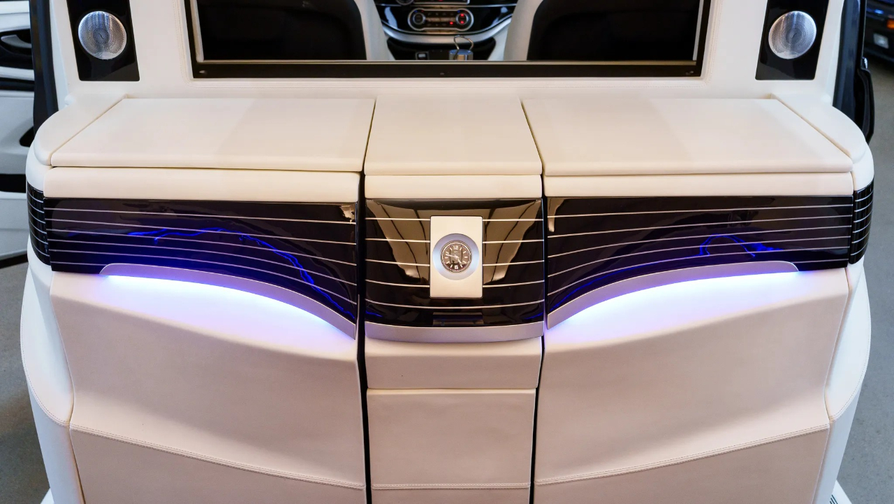 Mercedes-Benz Metris Passenger Van  2021 Mercedes-Benz Metris Passenger Van  2021