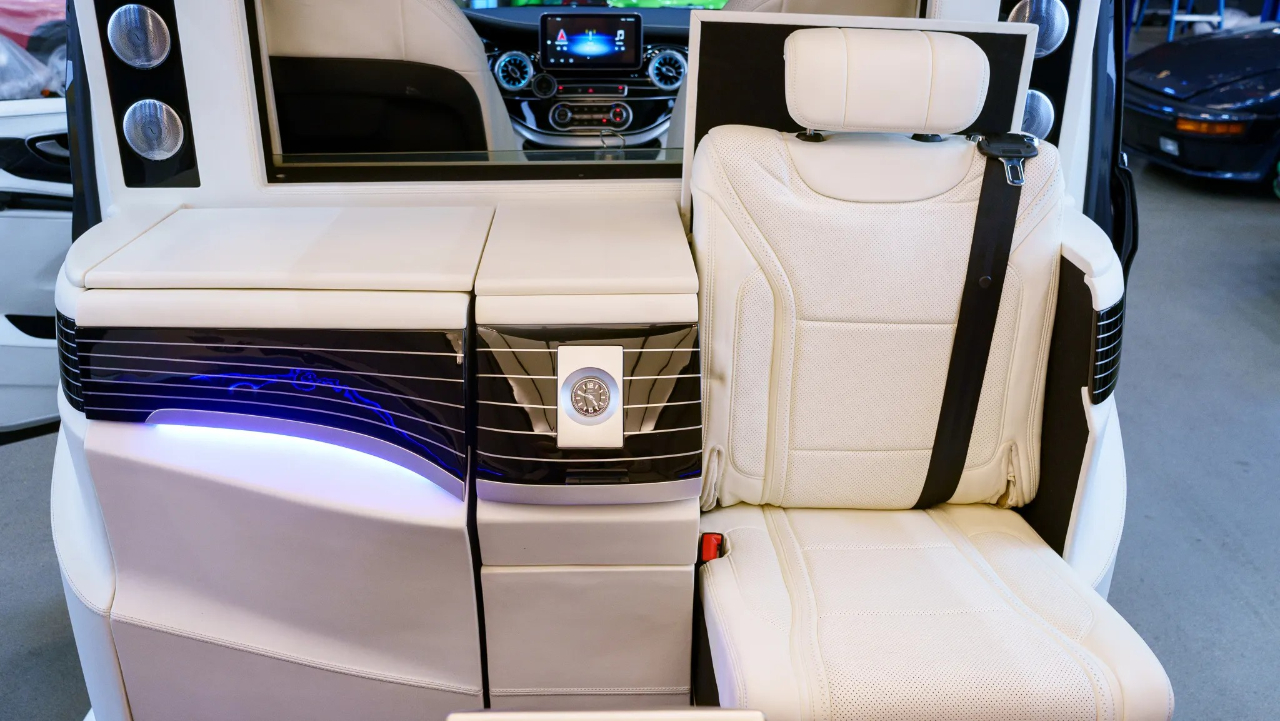 Mercedes-Benz Metris Passenger Van  2021 Mercedes-Benz Metris Passenger Van  2021