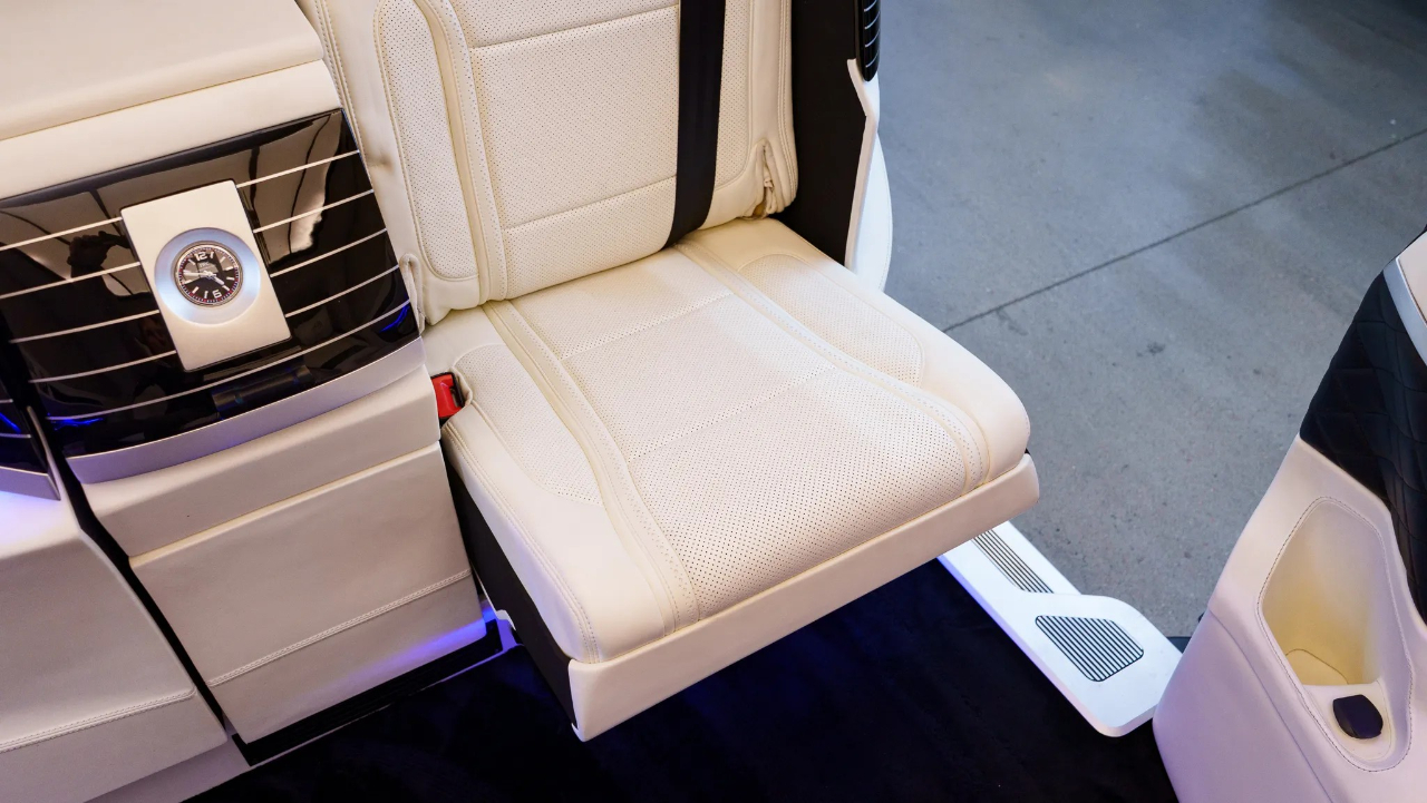 Mercedes-Benz Metris Passenger Van  2021 Mercedes-Benz Metris Passenger Van  2021