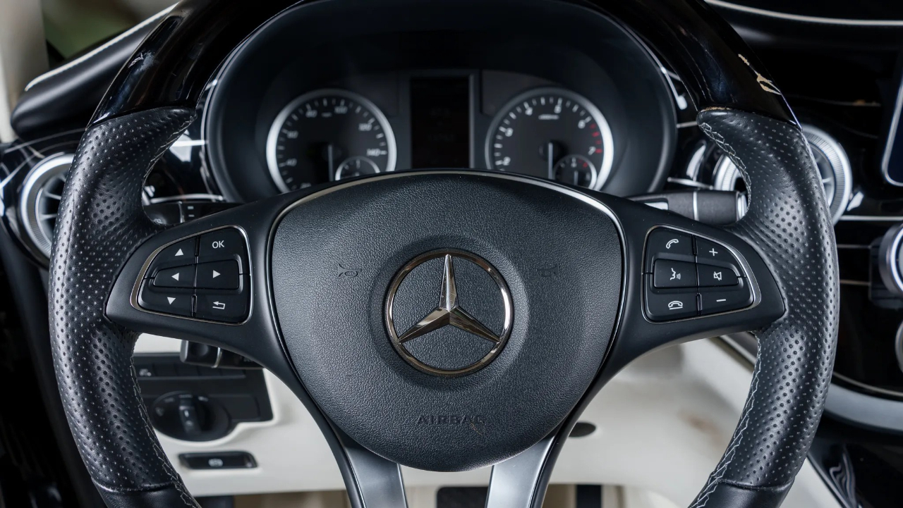 Mercedes-Benz Metris Passenger Van  2021 Mercedes-Benz Metris Passenger Van  2021