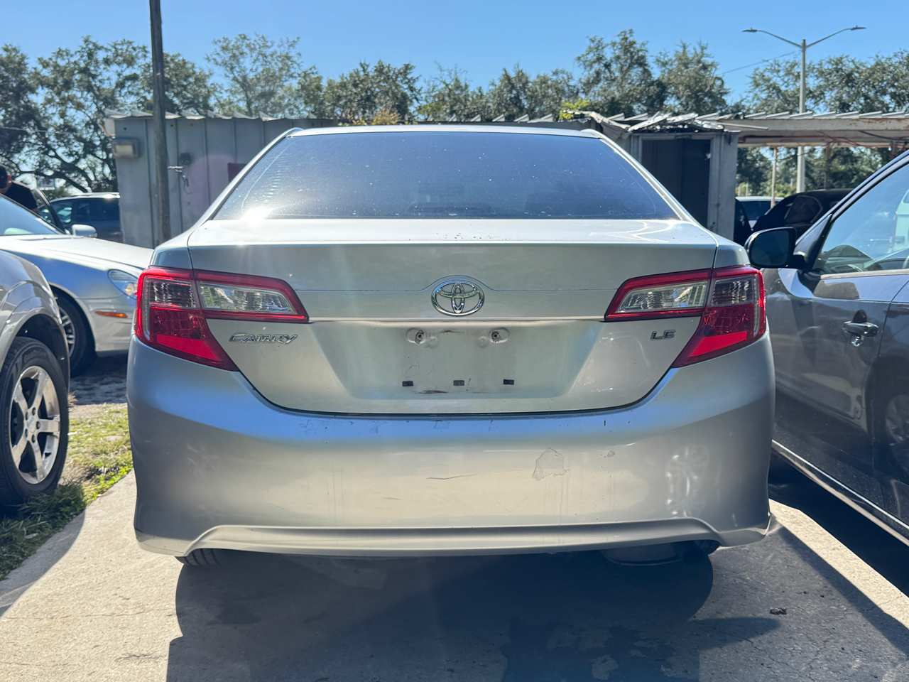 2013 Toyota Camry L photo 3