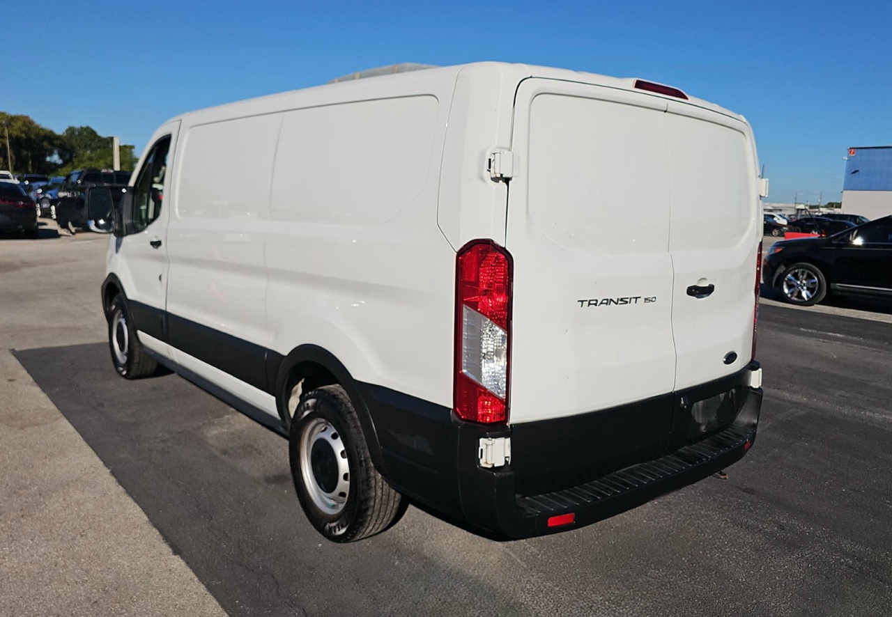 2020 Ford Transit Cargo Van photo 3