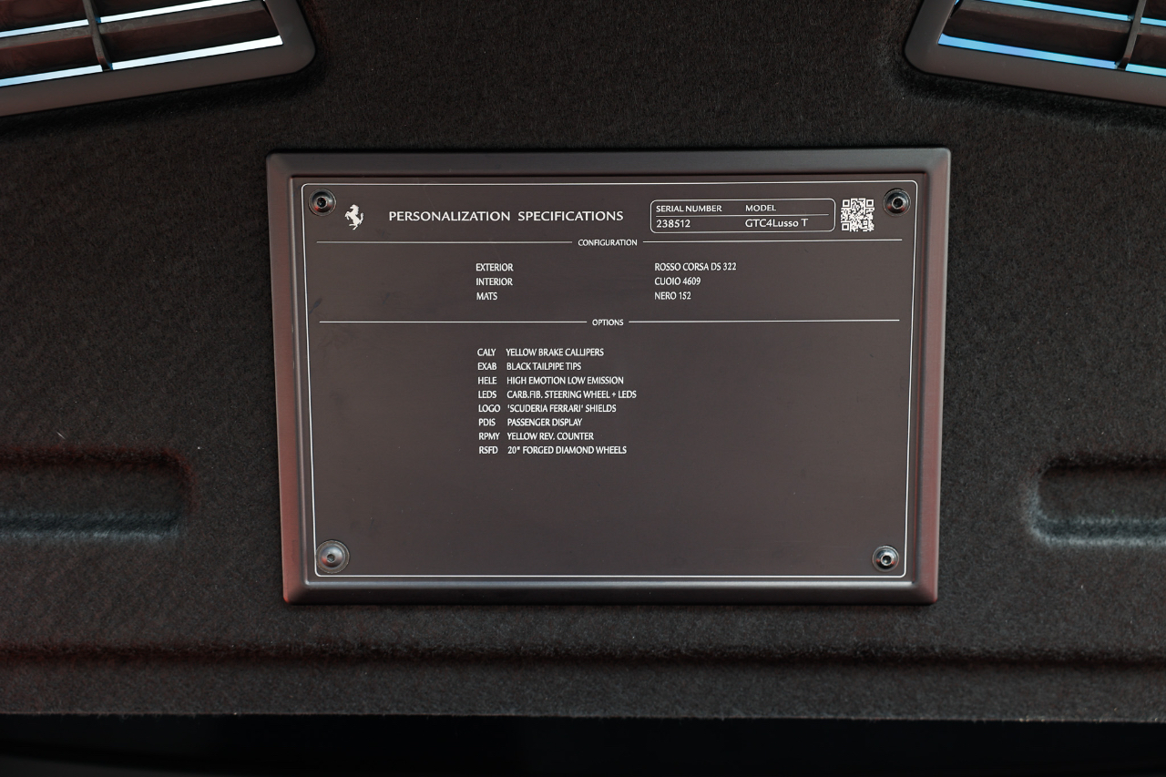 Ferrari GTC4Lusso  2019