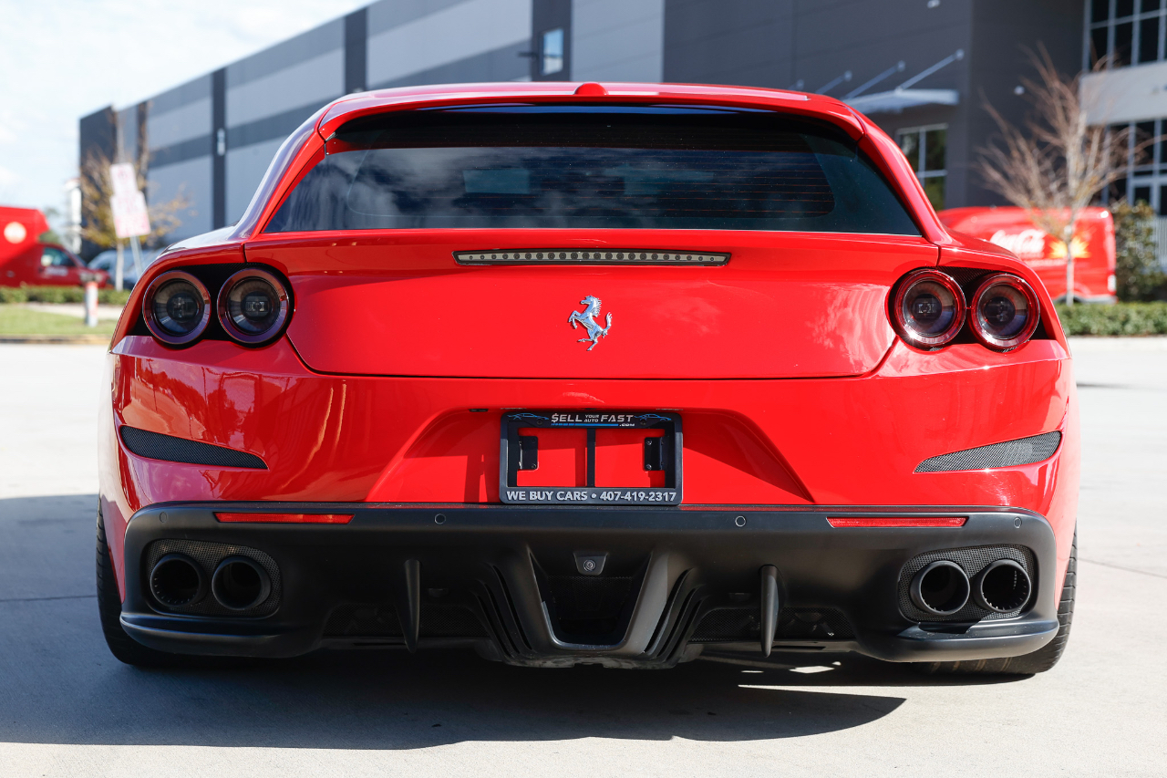 Ferrari GTC4Lusso  2019