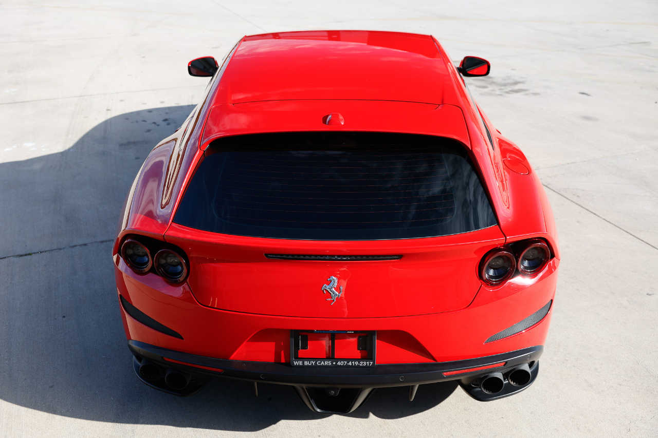 Ferrari GTC4Lusso  2019