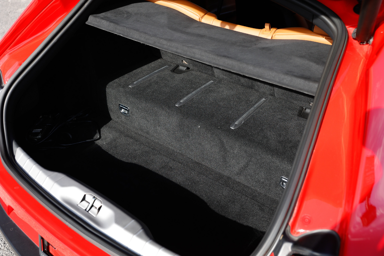 Ferrari GTC4Lusso  2019