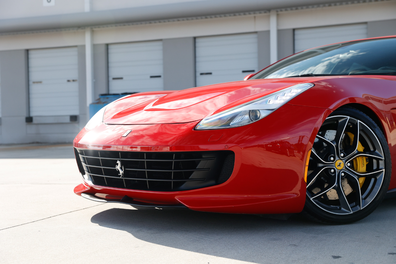 Ferrari GTC4Lusso  2019