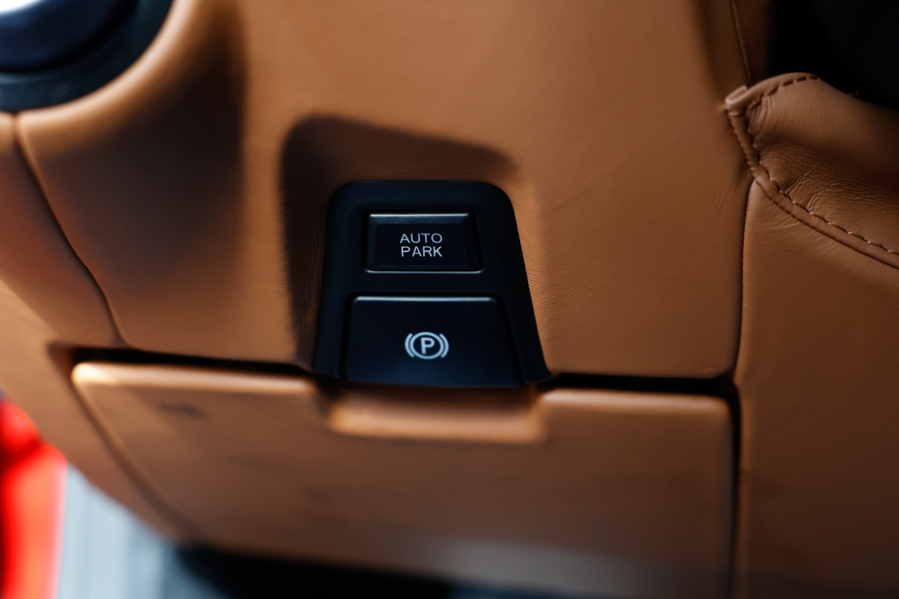 Ferrari GTC4Lusso  2019