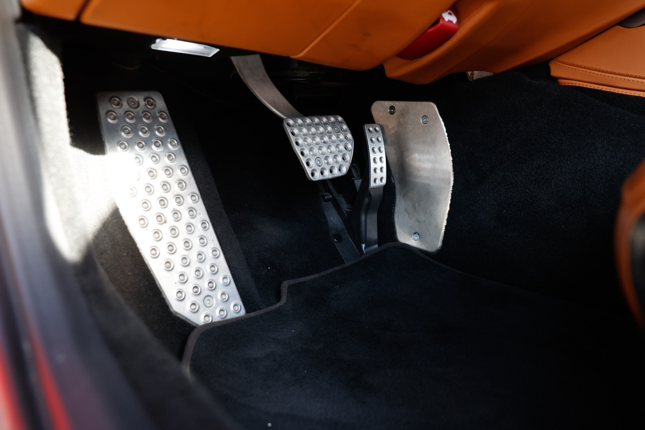 Ferrari GTC4Lusso  2019