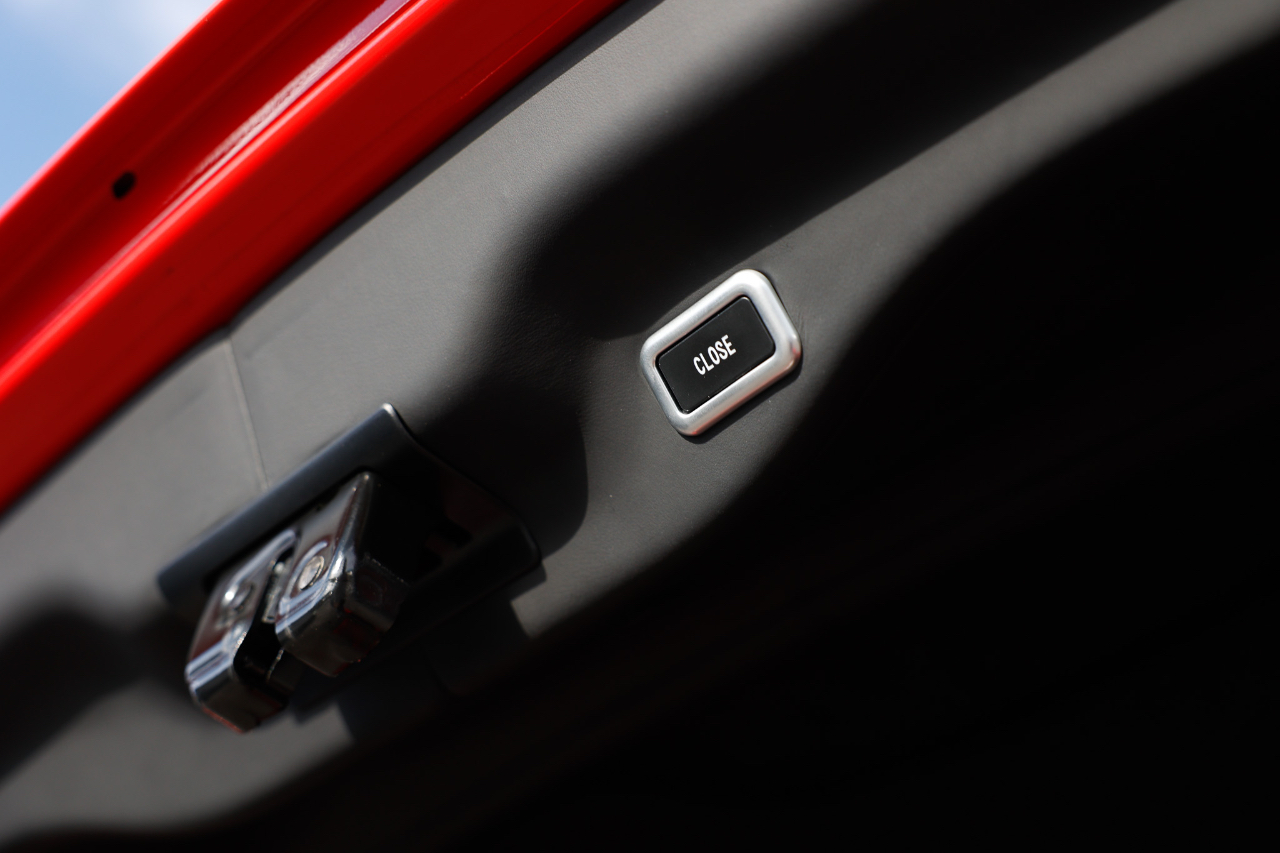 Ferrari GTC4Lusso  2019