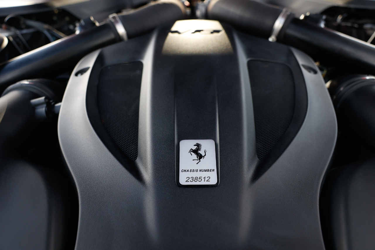 Ferrari GTC4Lusso  2019