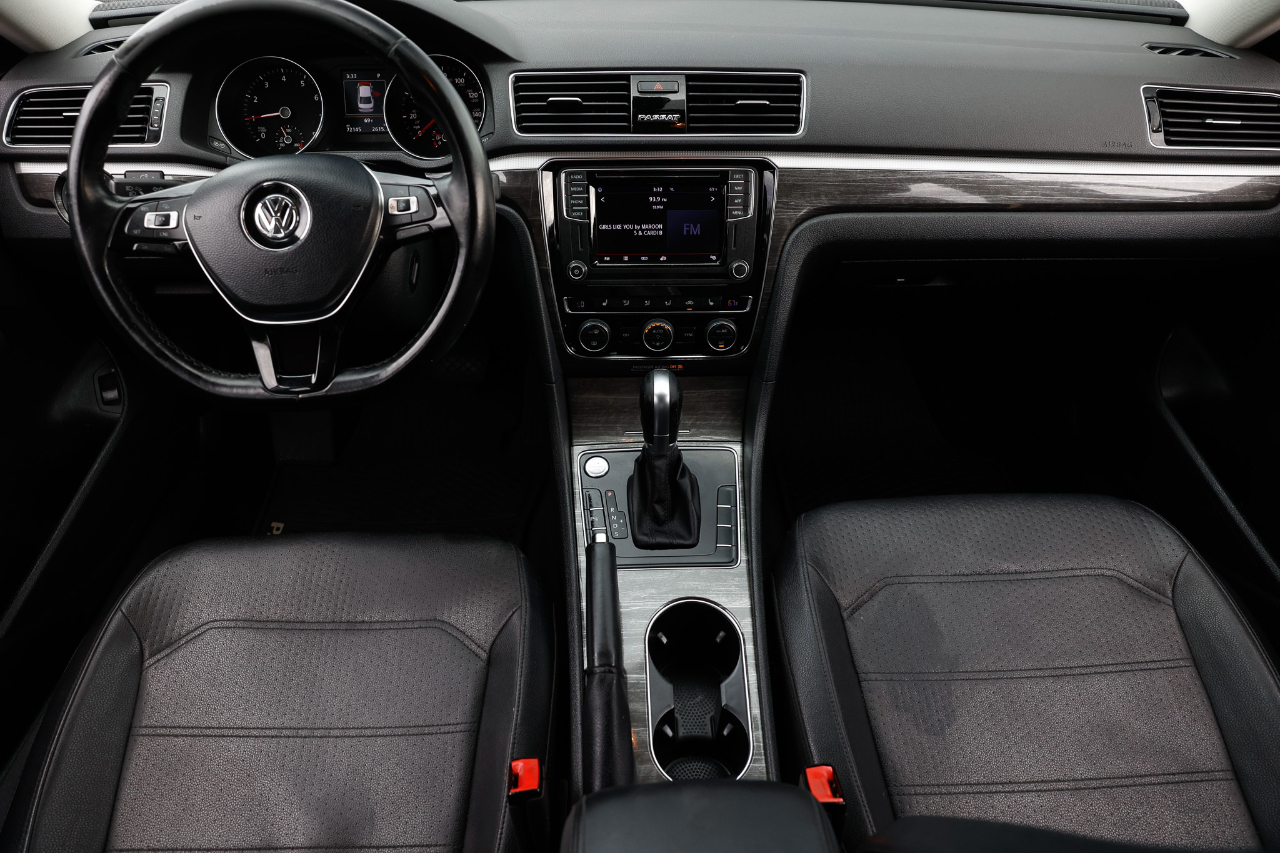 Volkswagen Passat SE 2018