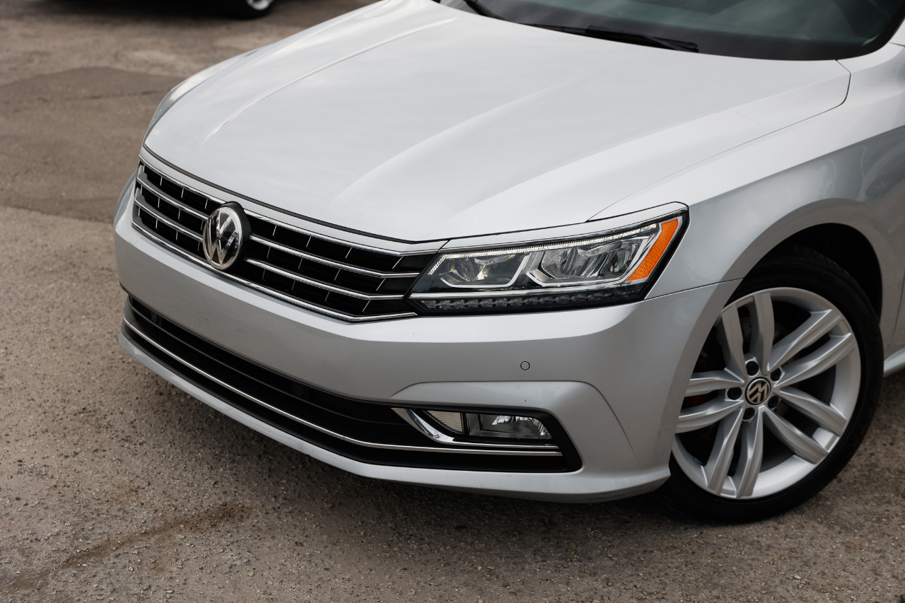 Volkswagen Passat SE 2018