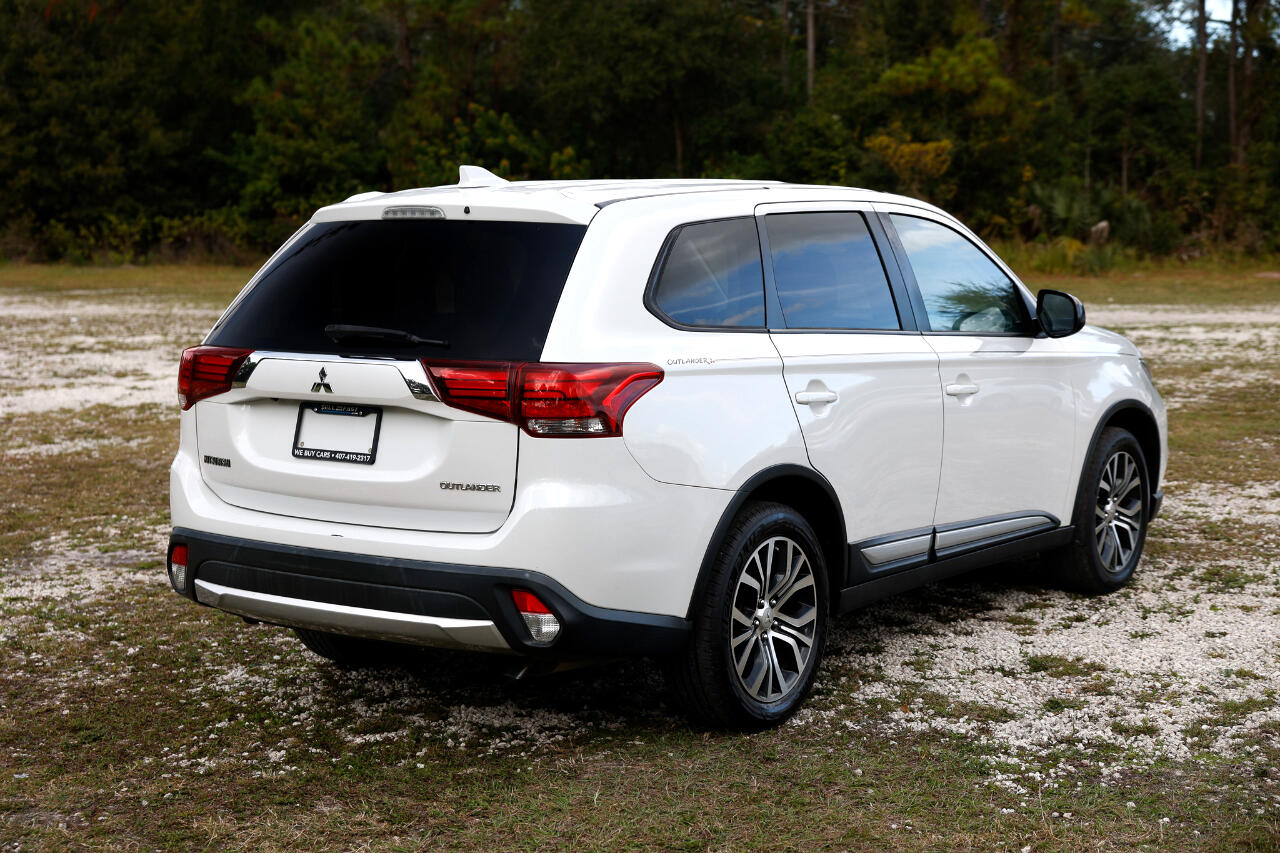 Mitsubishi Outlander  2017