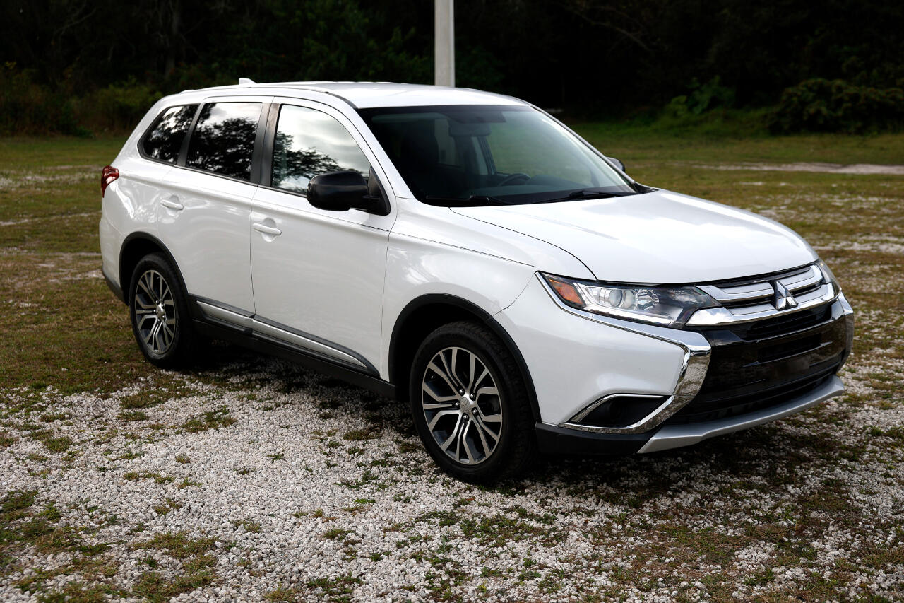 Mitsubishi Outlander  2017