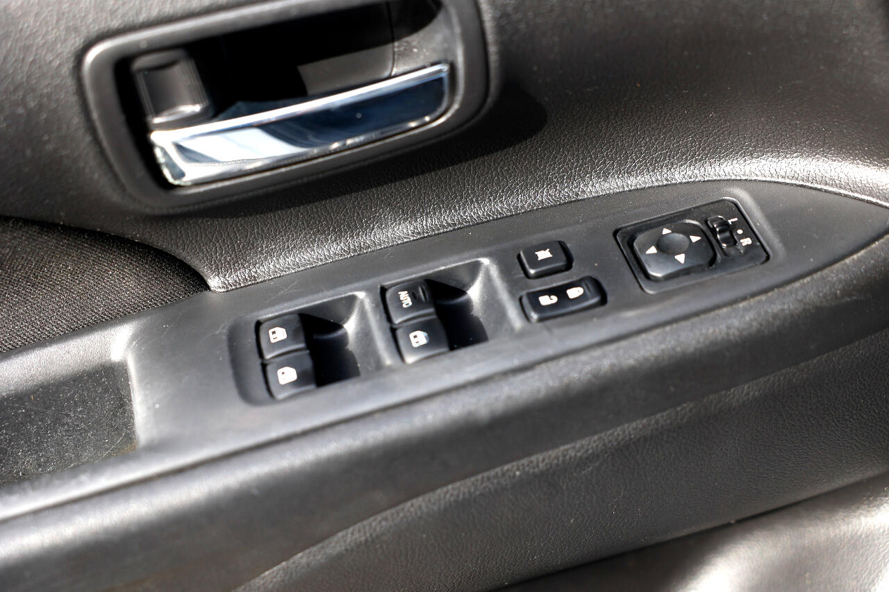 Mitsubishi Outlander  2017