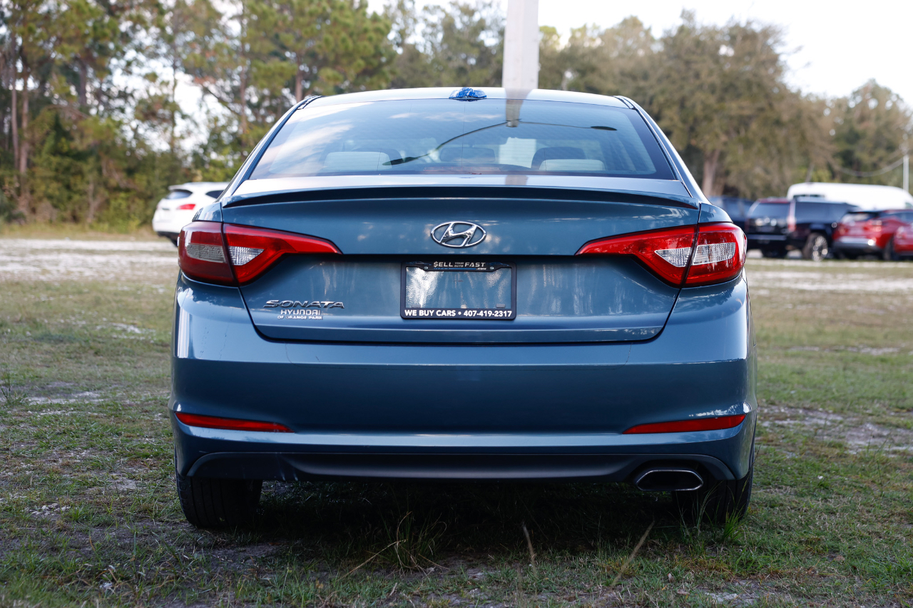 Hyundai Sonata SE 2015