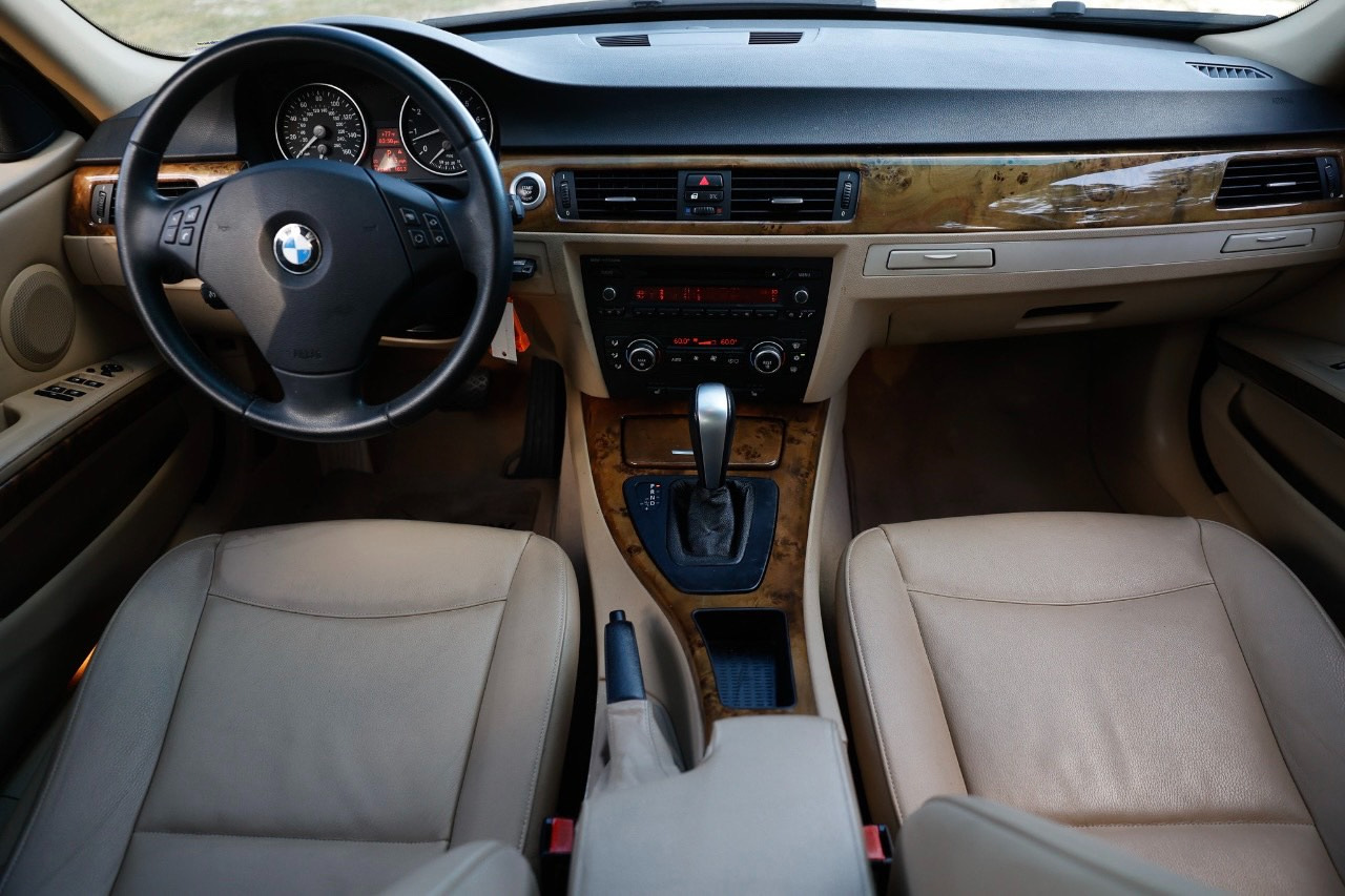 BMW 328i  2007