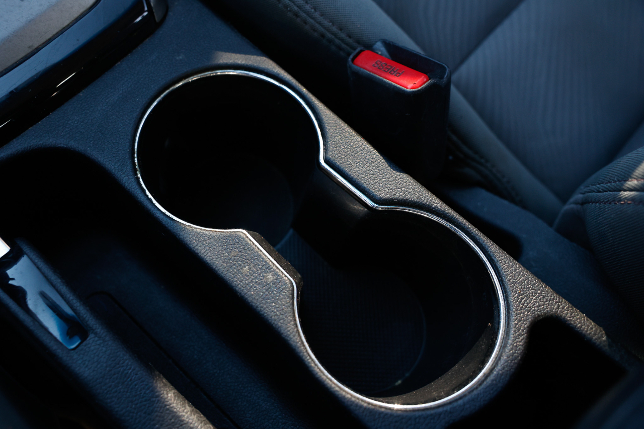 Hyundai Elantra  2013