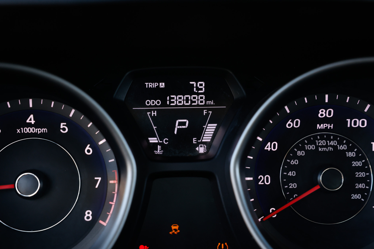 Hyundai Elantra  2013