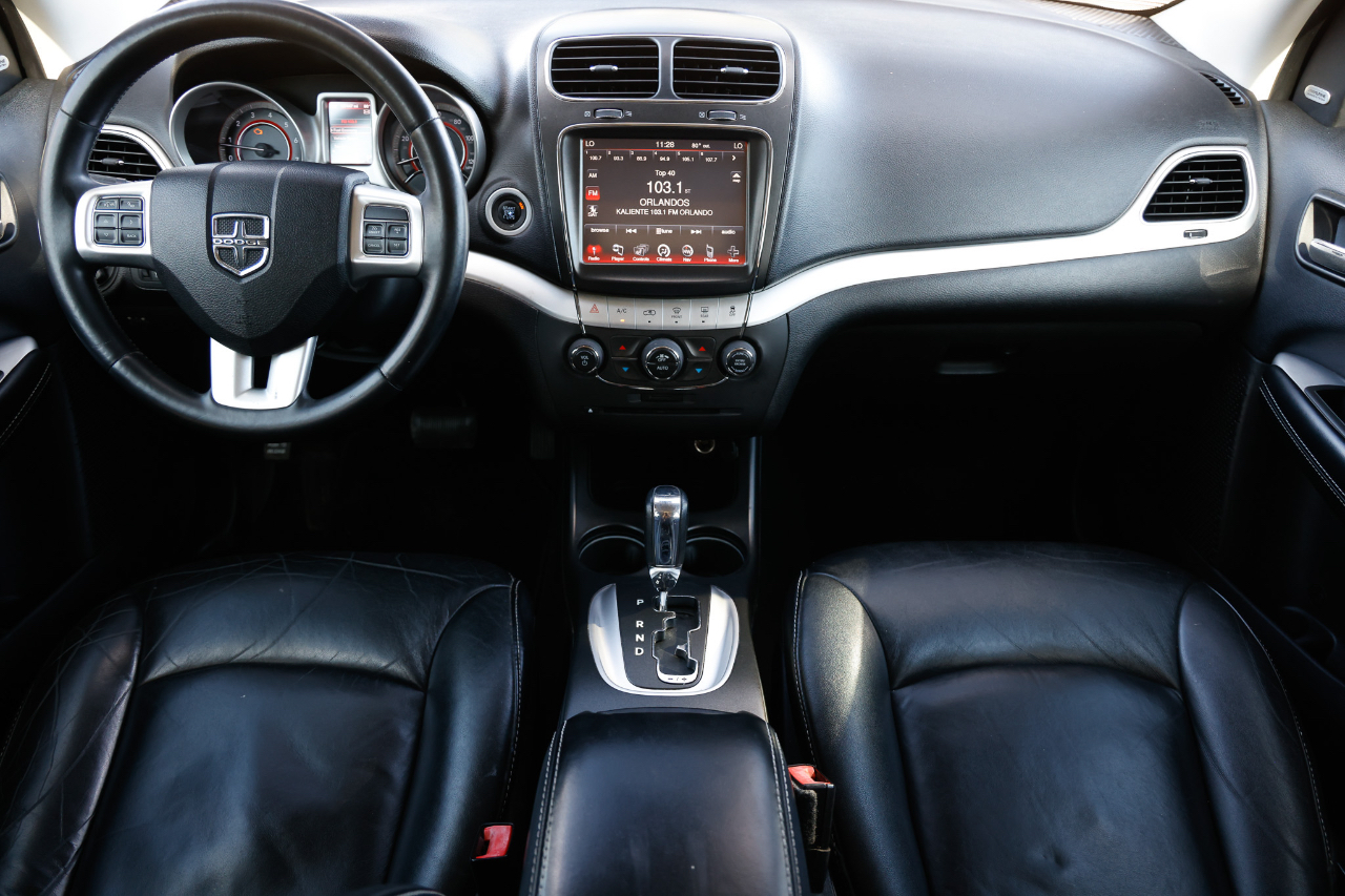 Dodge Journey  2013