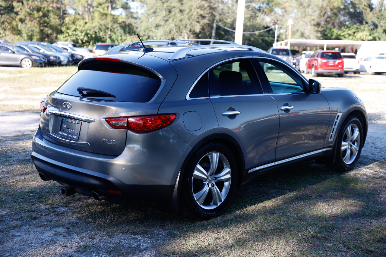 Infiniti FX35  2009