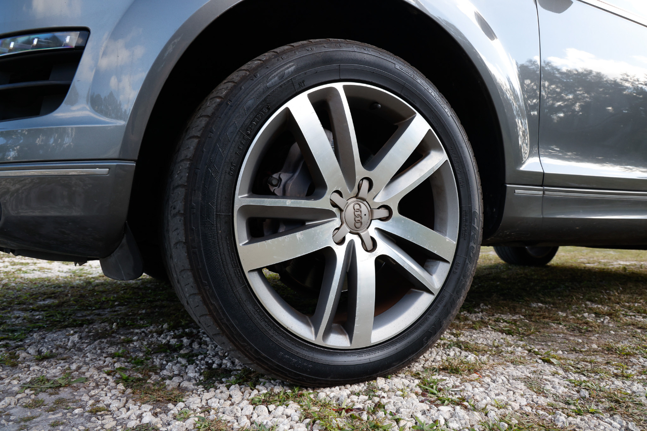 Audi Q7 Premium Plus 4D SUV 3.0T 2014