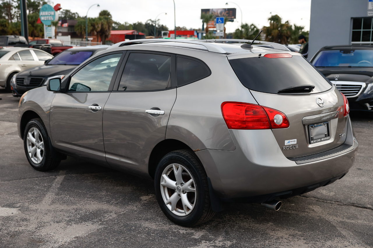 Nissan Rogue S AWD 2010