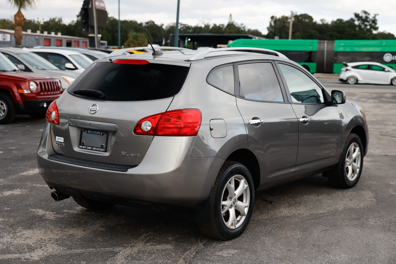 Nissan Rogue S AWD 2010