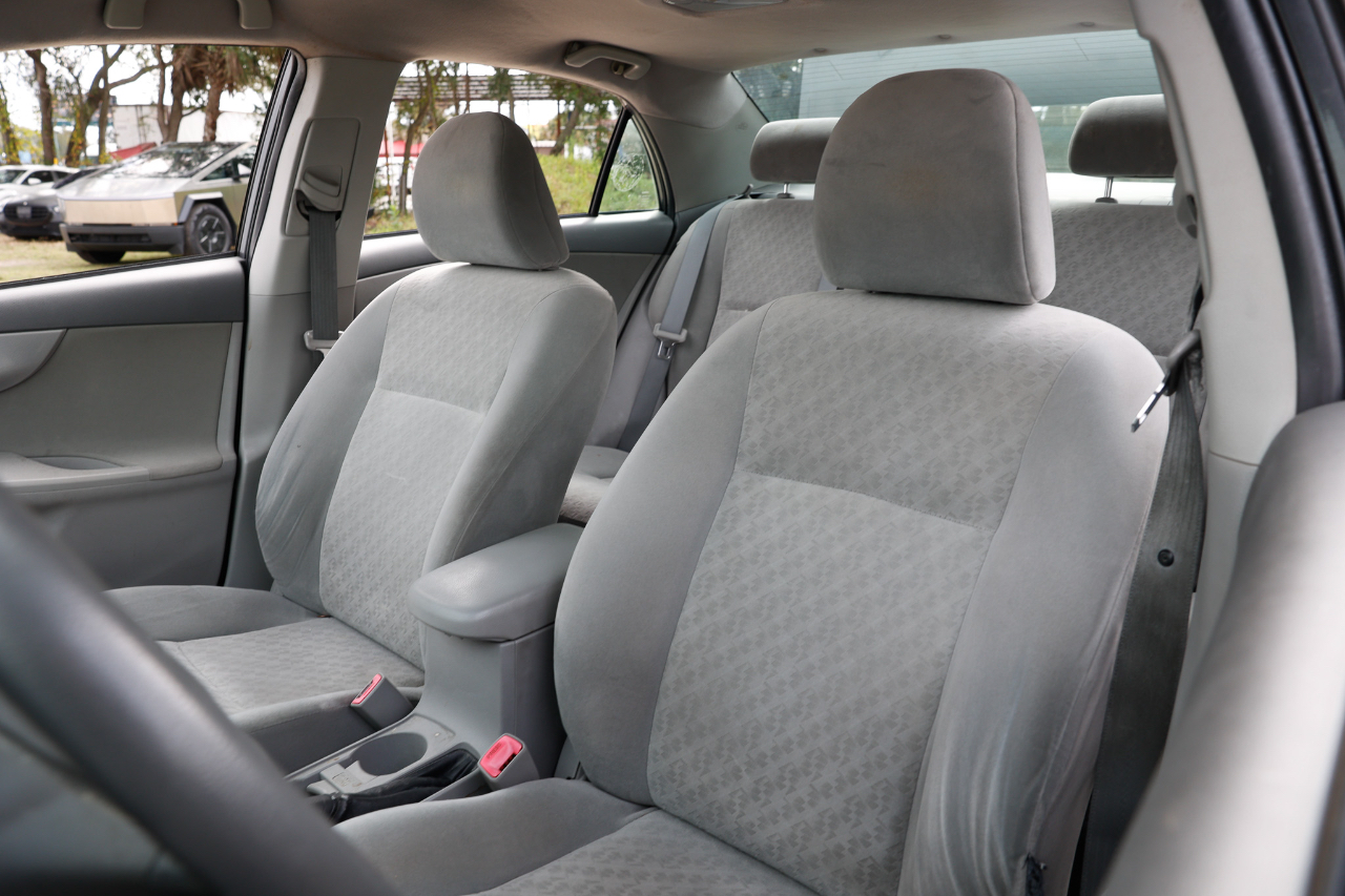 Toyota Corolla  2009