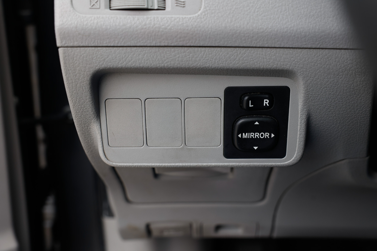 Toyota Corolla  2009