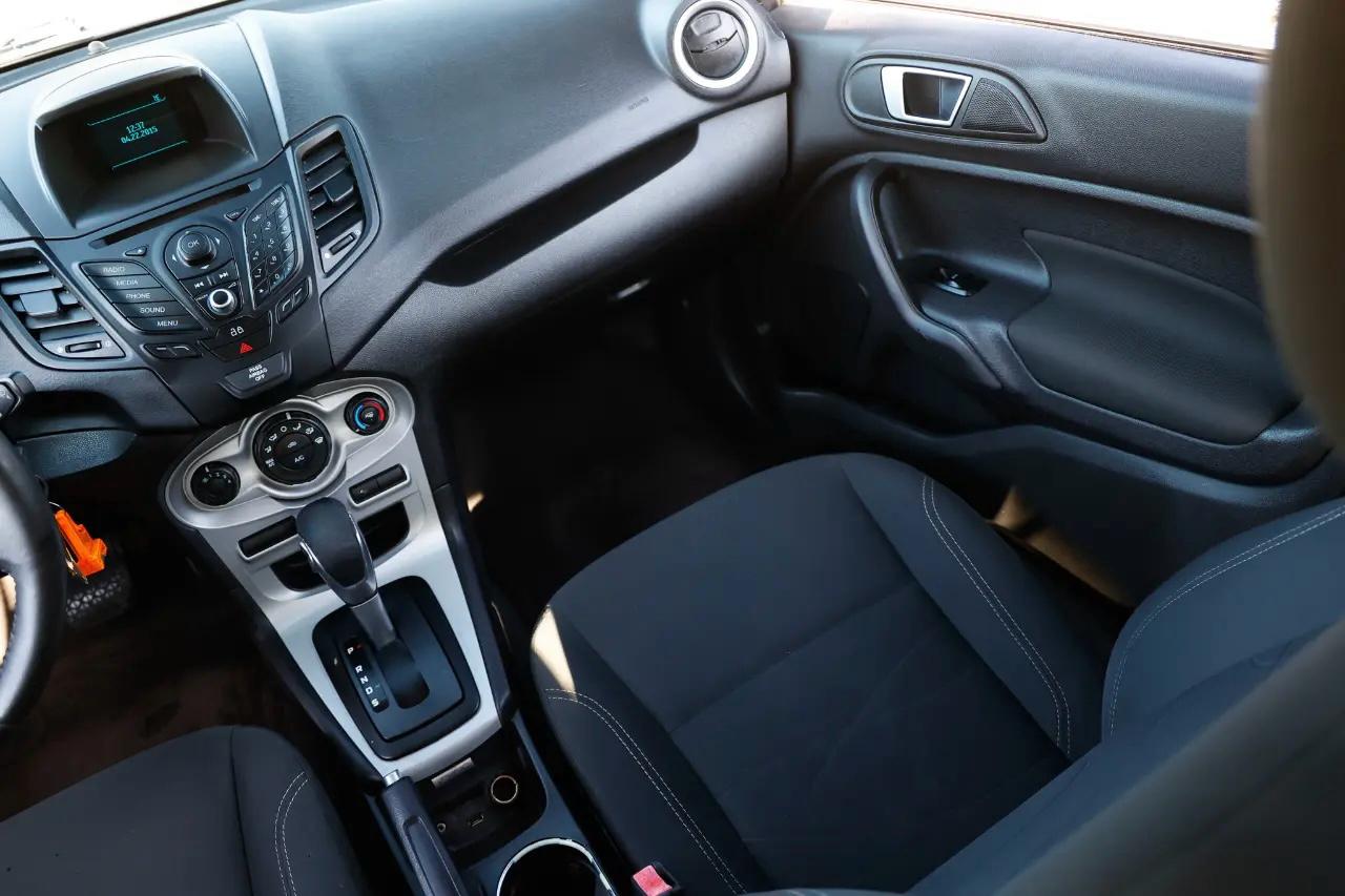 Ford Fiesta  2015