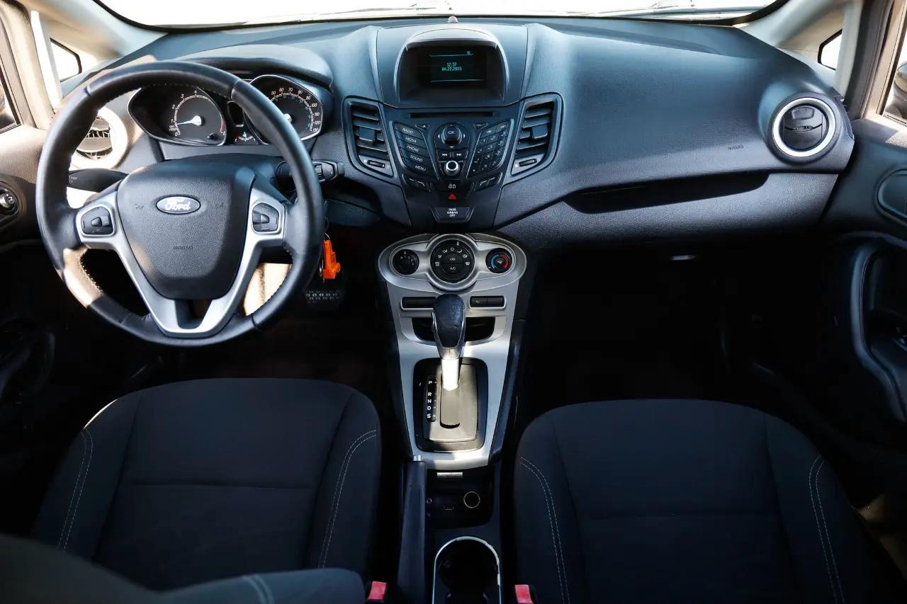 Ford Fiesta  2015