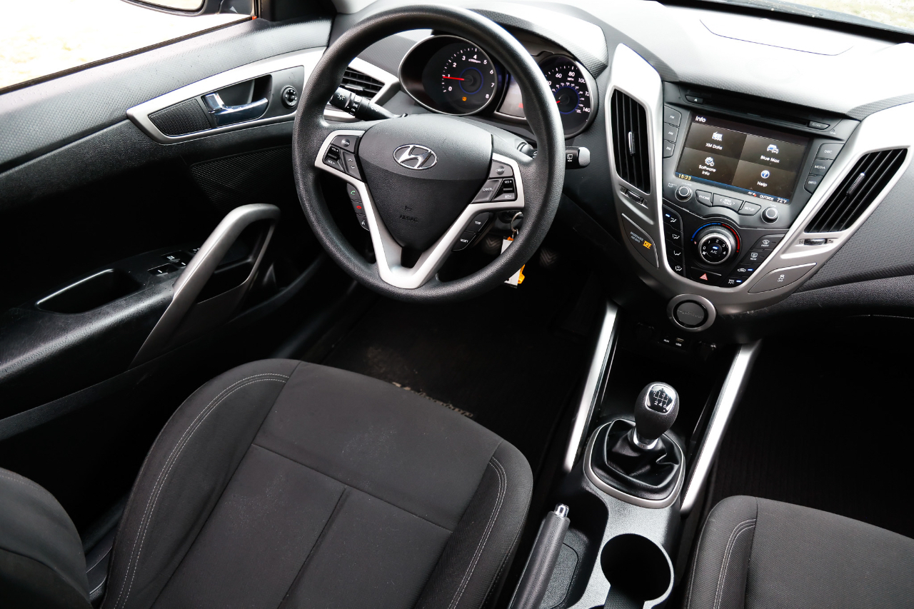 Hyundai Veloster  2016