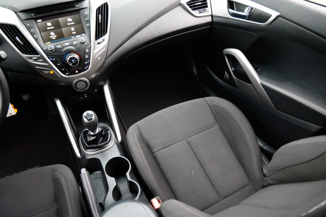 Hyundai Veloster  2016