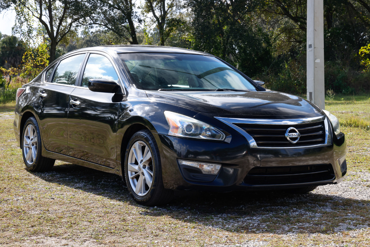 Nissan Altima  2014